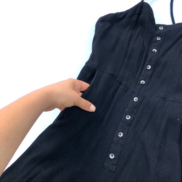 Silence + Noise Gauzy Button Front Halter Jumpsuit - Picture 4 of 9